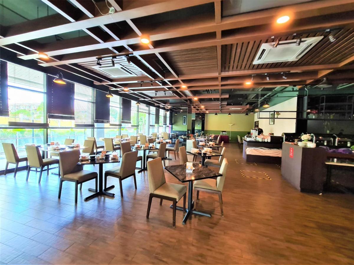 Nexus Business Suite Hotel Shah Alam Exterior foto