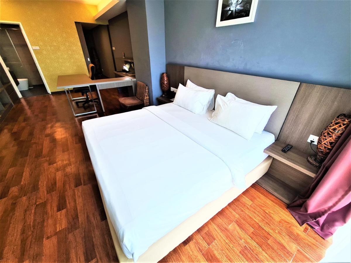 Nexus Business Suite Hotel Shah Alam Exterior foto